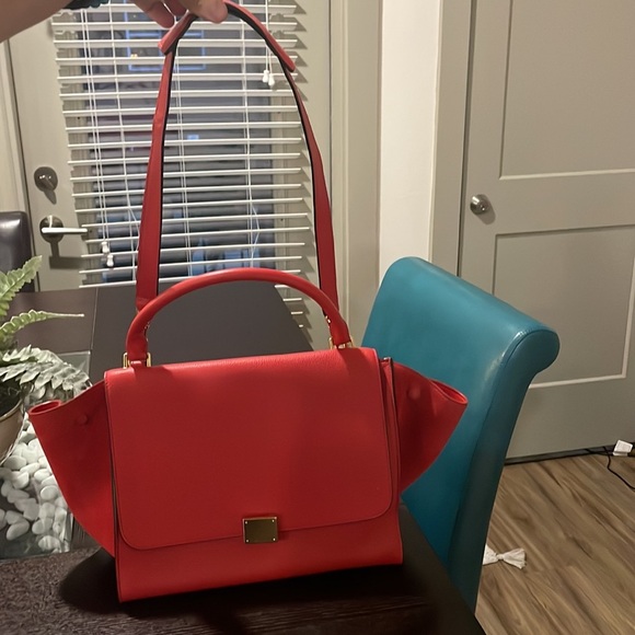 Authentic Celine handbag - Picture 3 of 10